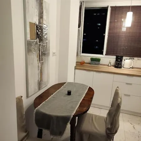 Sea Lazur - Next To The Apartment