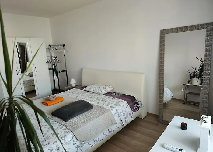 Apartment Sea Lazur - Next To The Burgas